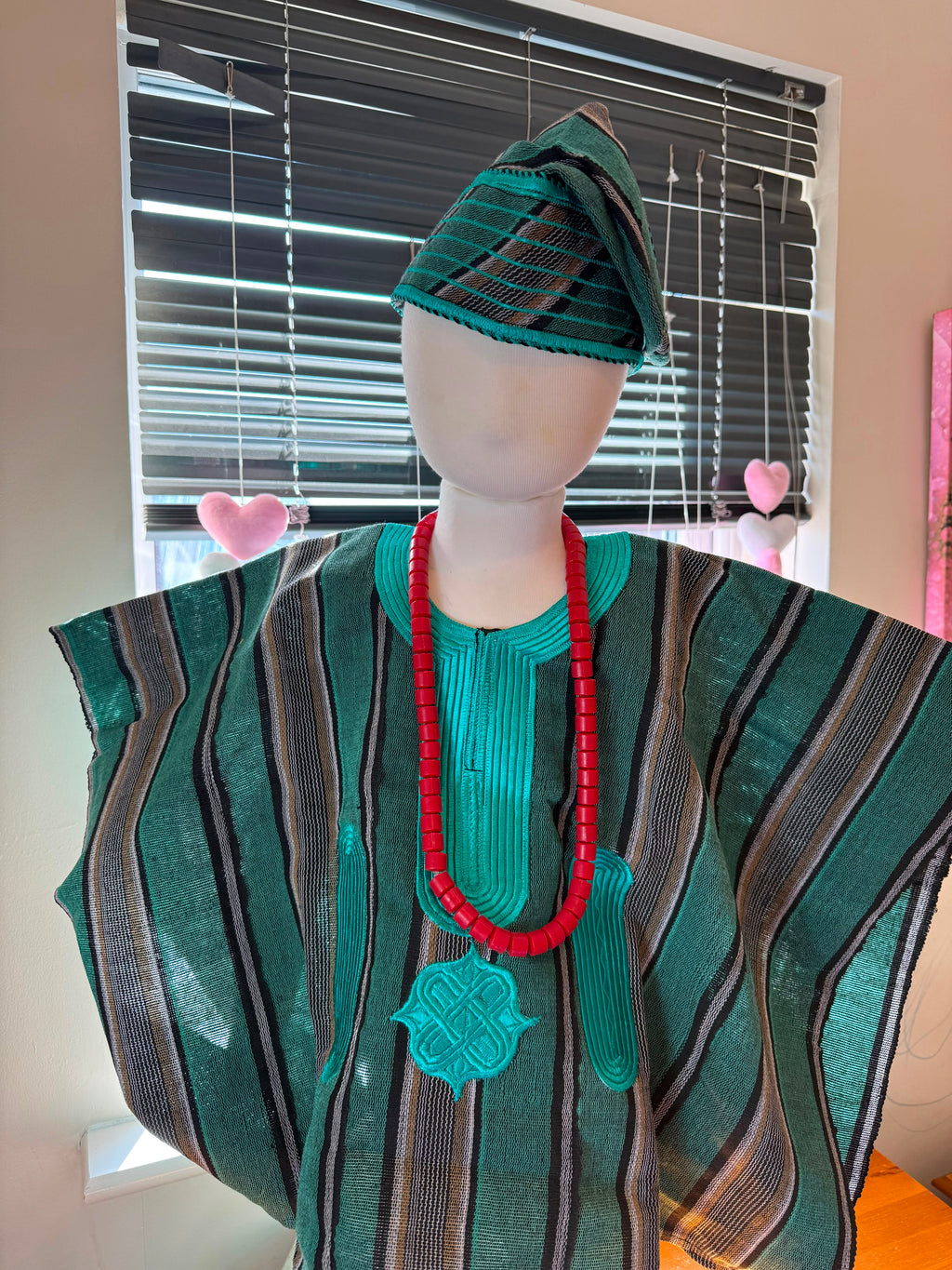 Traditional outfit Age 1-3years Comes with Irukere(horsetail and beads)