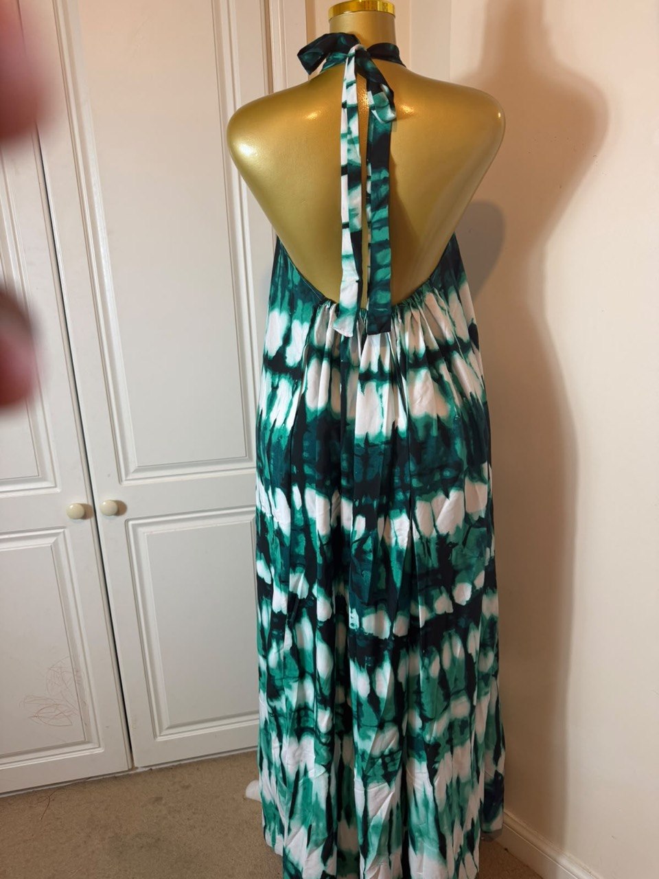 Beautiful crepe backless Gown